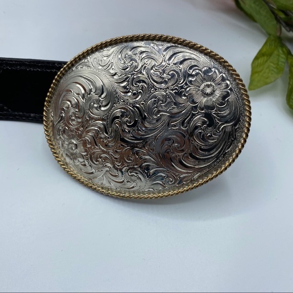 Southwestern Embossed Silver Big Buckle 38 - Picture 4 of 9